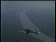 ../newssystem/imagesNews/old_archive/thumbnails/ju_05_klein.jpg (3326 bytes)