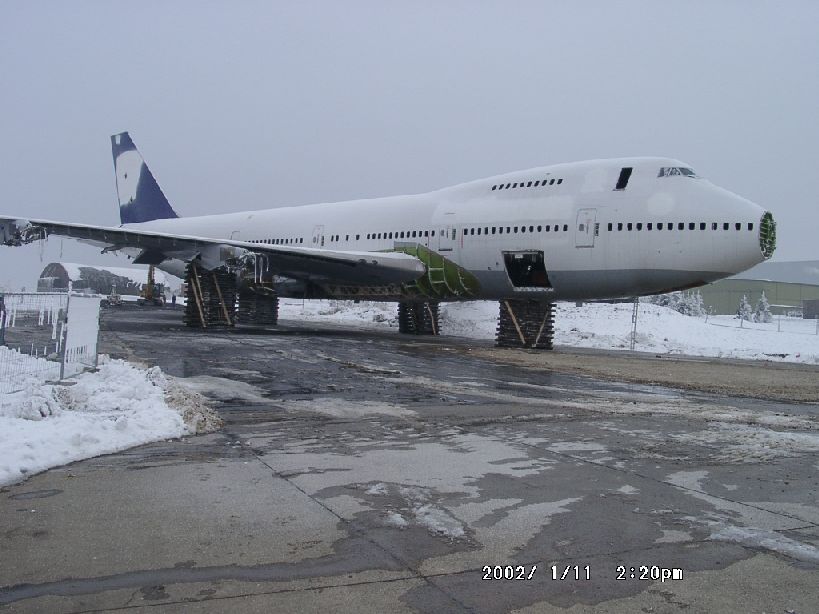 ../newssystem/imagesNews/old_archive/thumbnails/lh_nightstop_01.jpg (76035 Byte)